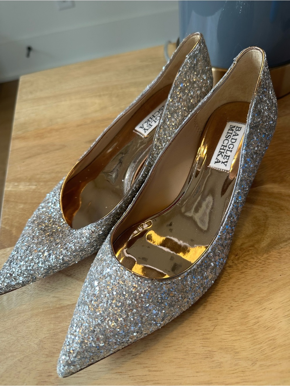 Badgley Mischka Silver Glitter Pointed-Toe Pumps
